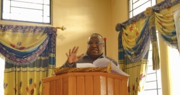 Henes Sondegau : Kita Tolak Blok Wabu Sesuai Keinginan Masyarakat