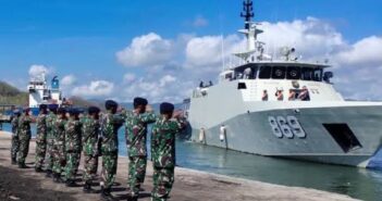 TNI Sebut Kapal Perang di Arguni Tak Terkait Aktivitas Seismik Laut