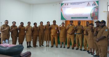 Dinas Perpustakaan Maybrat Tingkatkan Kapasitas Pengelola Perpustakaan SD Lewat Bimtek