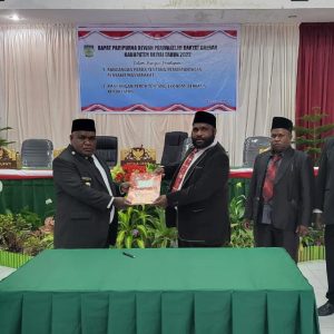 Sahkan 2 Raperda Menjadi Perda, Begini Kata Ketua DPRD Deiyai