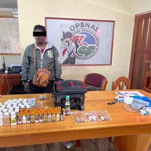 Sat Resnarkoba Polres Nabire Amankan Dua Pelaku Pengedar Obat Tanpa izin Edar