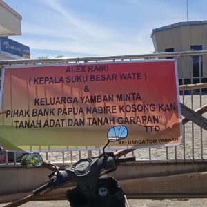 Ini Penyebab Kantor Bank Papua Cabang Nabire Di Palang