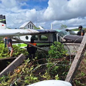 Pesawat Smart Cakrawala Aviation Tergelincir Di Bandara Kenyam Nduga